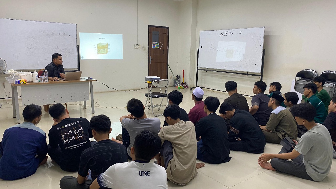 Seru-seruan Belajar Bekam Ala UKM Kesehatan STIBA Makassar: Batch 2 Makin Mantap!