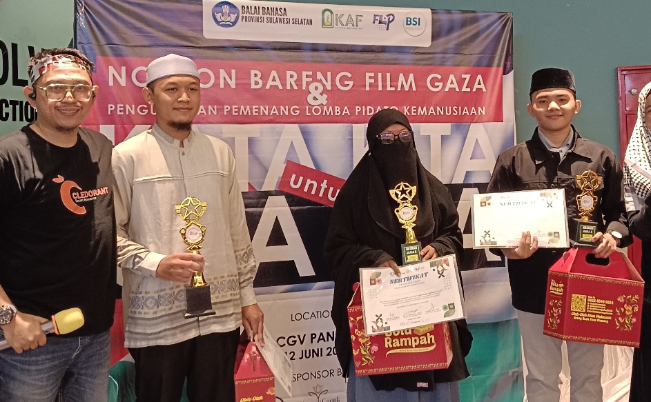 Mahasiswa IAI STIBA Makassar Raih Juara I Lomba Pidato Bahasa Arab “Kata Kita untuk Gaza”