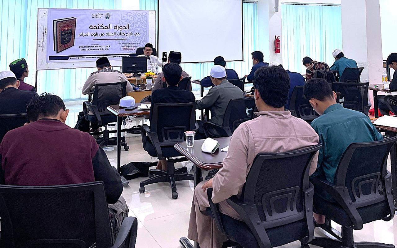 Sehari Bersama Bulugh al-Maram: Mahasiswa Ilmu Hadis Tafaqquh dalam Bab Salat