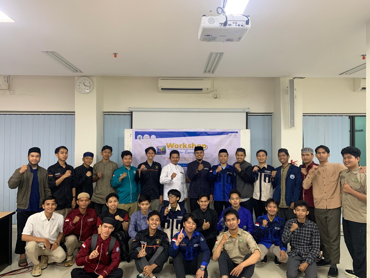 Tingkatkan Kapasitas Mahasiswa di Bidang Wirausaha, Dema Gelar Workshop Pembuatan Business Plan