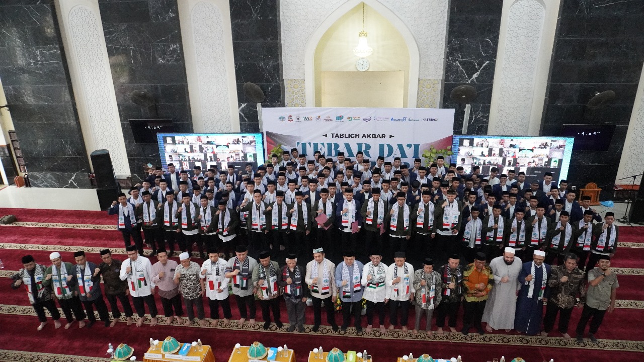 Kampus IAI STIBA Makassar Jadi Saksi Sejarah: 484 Dai dan Daiah Siap Menyebar ke Seluruh Indonesia