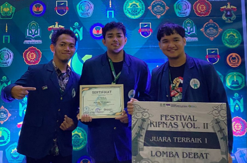 Delegasi IAI STIBA Makassar Raih Juara Terbaik I dalam Lomba Debat Nasional Festival KIPNAS Vol. II