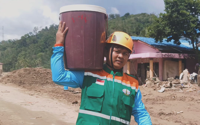 Puluhan Alumni IAI STIBA Makassar Jadi Relawan Bencana Sumatera, 22 Hari di Tengah Lumpur dan Harapan