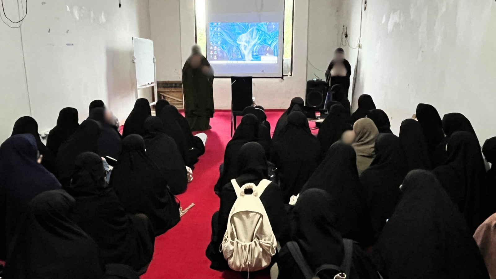 Dari Ruang Kuliah ke Dunia Usaha: Mahasiswa HES Semester 3 dan 5 Jalani PKL di CV Ukhuwah Mandiri